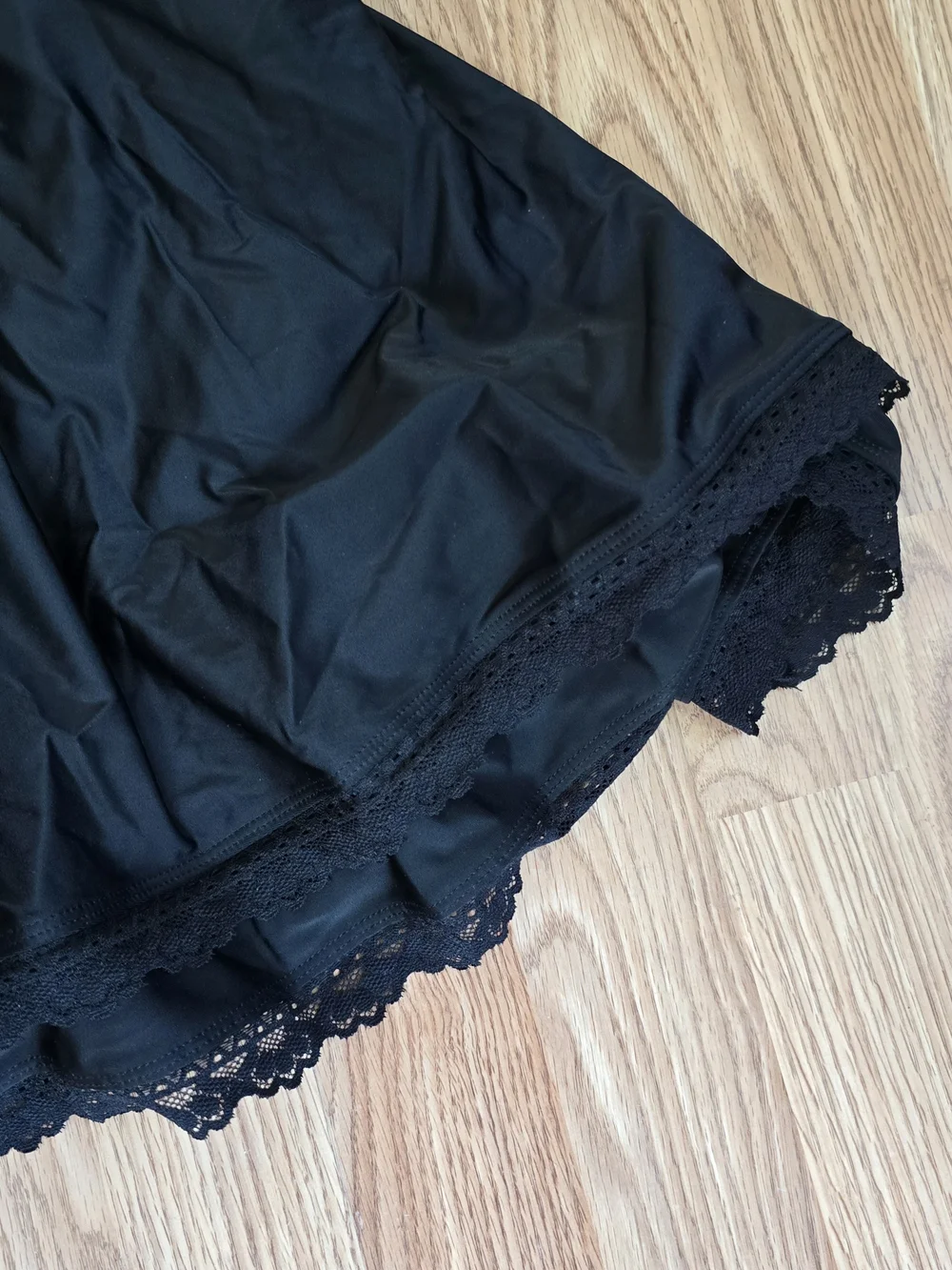 Torrid Wireless Lace Trim Swim Dress Black Size 3X NWT